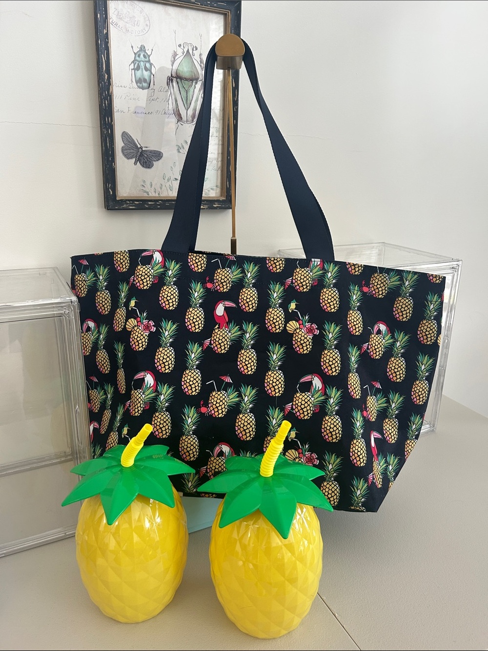 Vera Bradley Tropical Pineapple Tote with Pineapple Tumblers 24”x 9x 13.5” New
